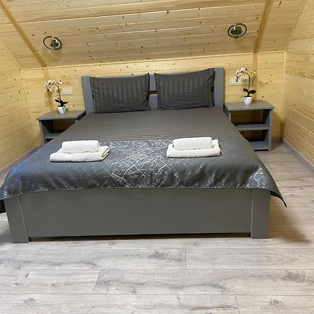 شقة Vienna House ياريمتشي المظهر الخارجي الصورة